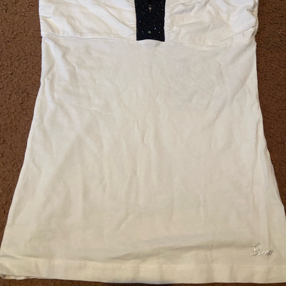 White and Black Guess Top